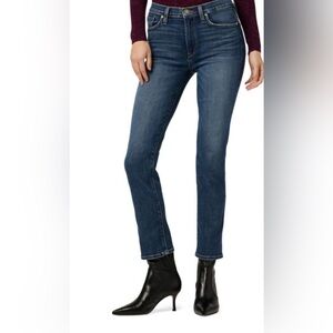 J353. HUDSON JEANS
Barbara Straight Leg Jeans NWT Size 24